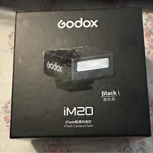 iM20 Black Flash Camera